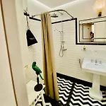 Palace Luxury